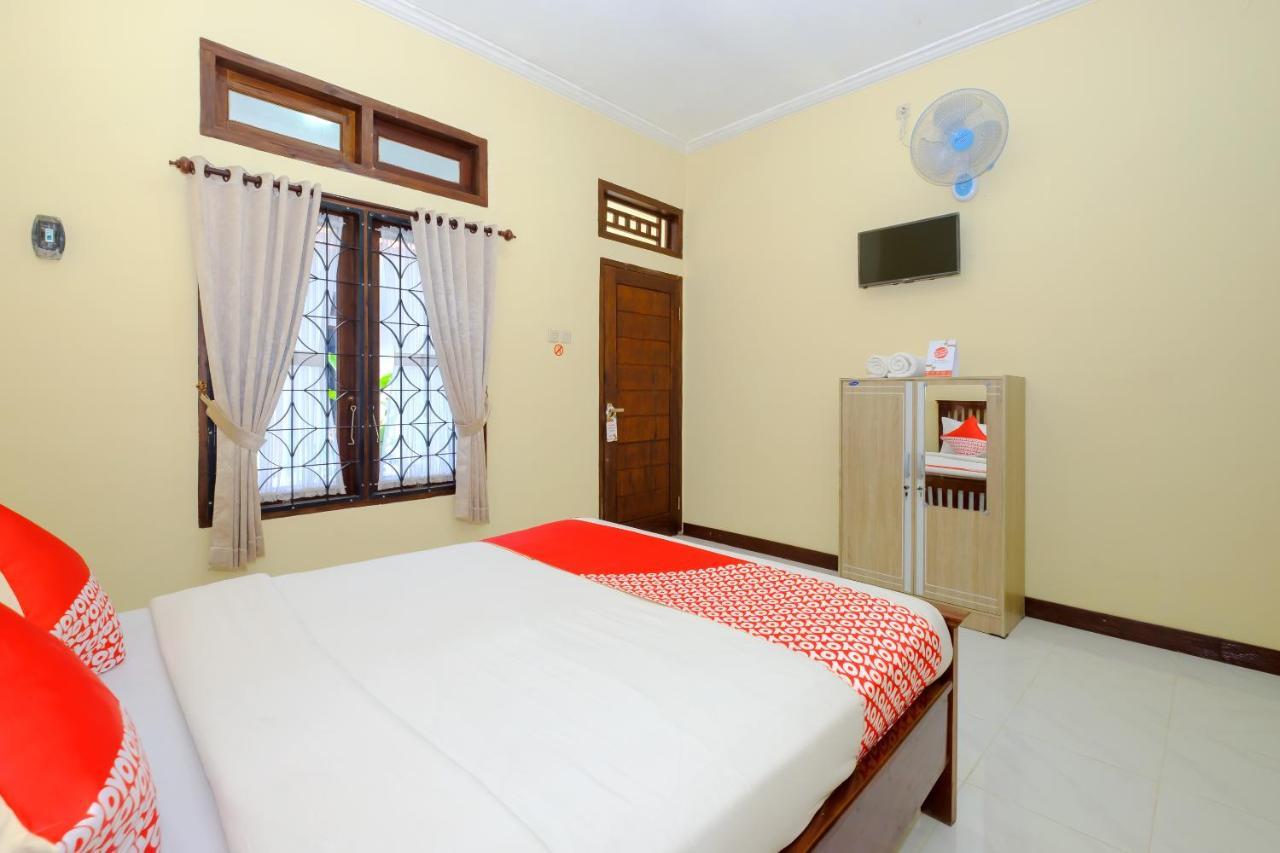 Oyo 2864 Mangsit Garden Homestay Екстериор снимка